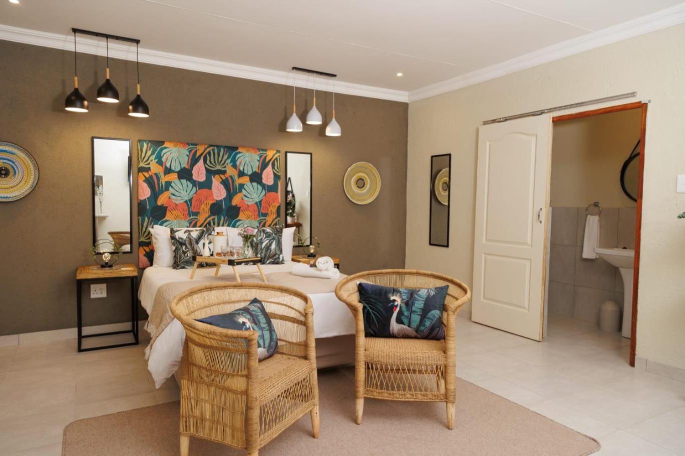 Lions View Accommodation Mbombela Exteriör bild