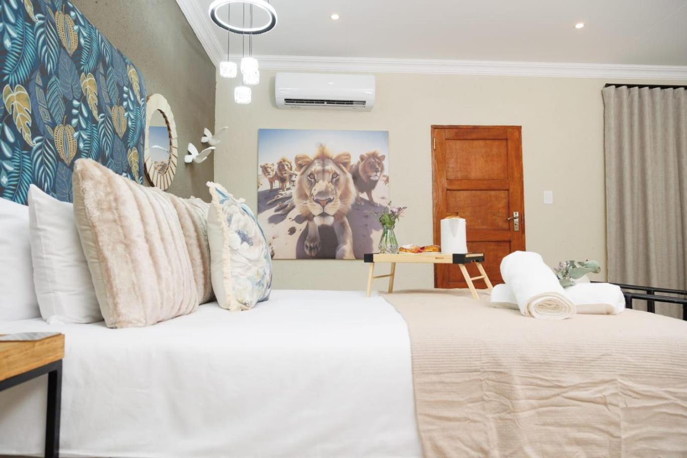 Lions View Accommodation Mbombela Exteriör bild